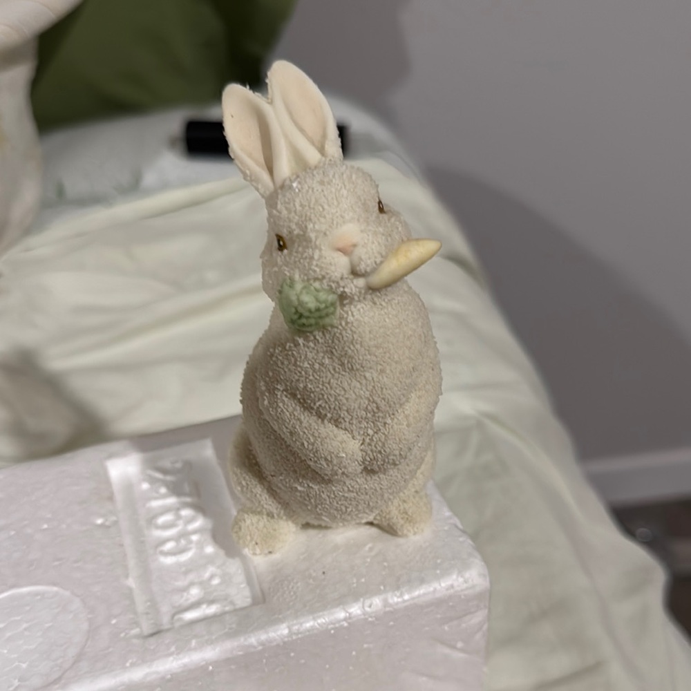 Department 56 White Rabbit Figurine